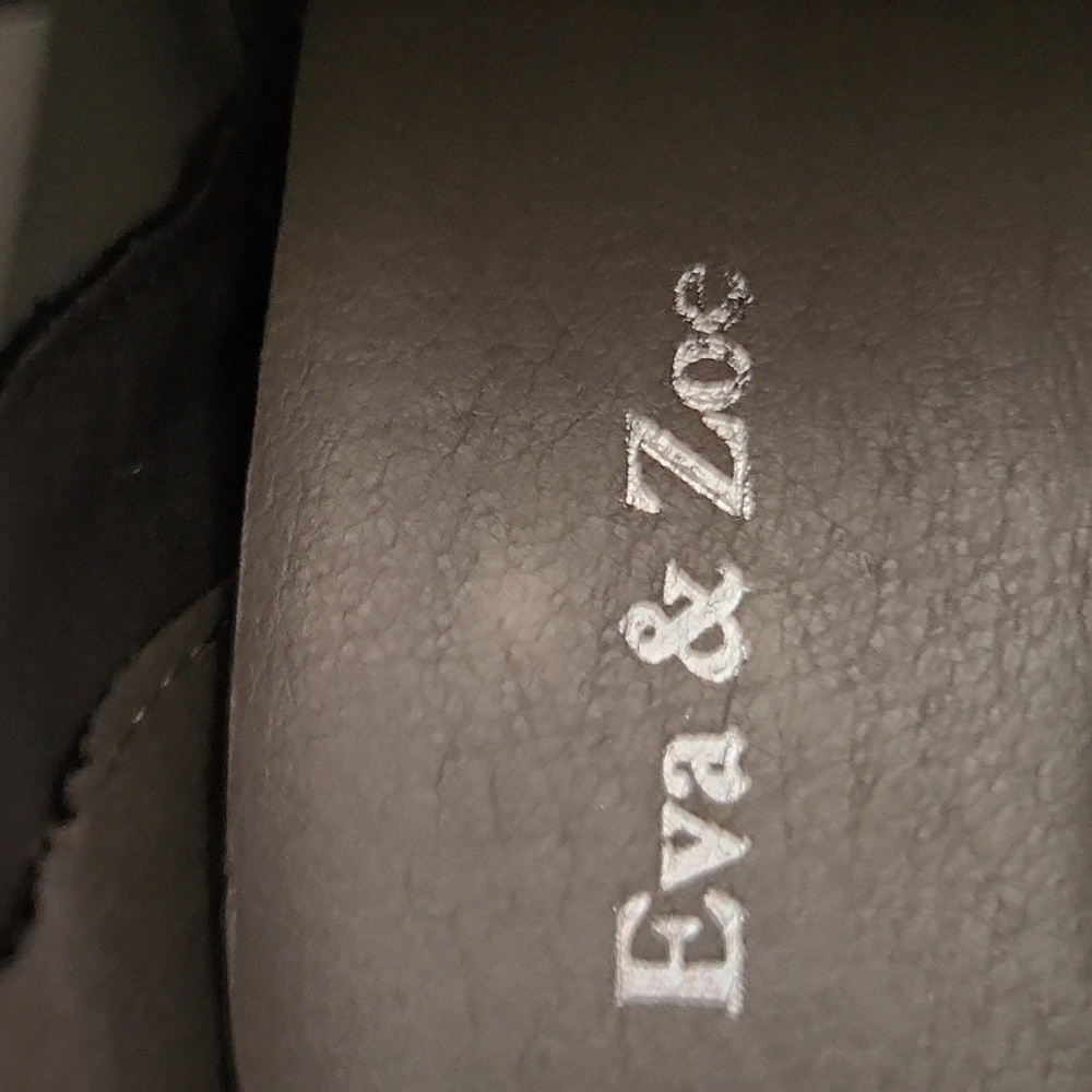 Size 9, Grey, Eva and Zoe wedges